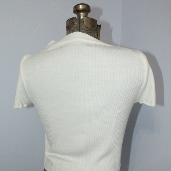 Short Sleeve Knit Sweater - Picture 2 of 2